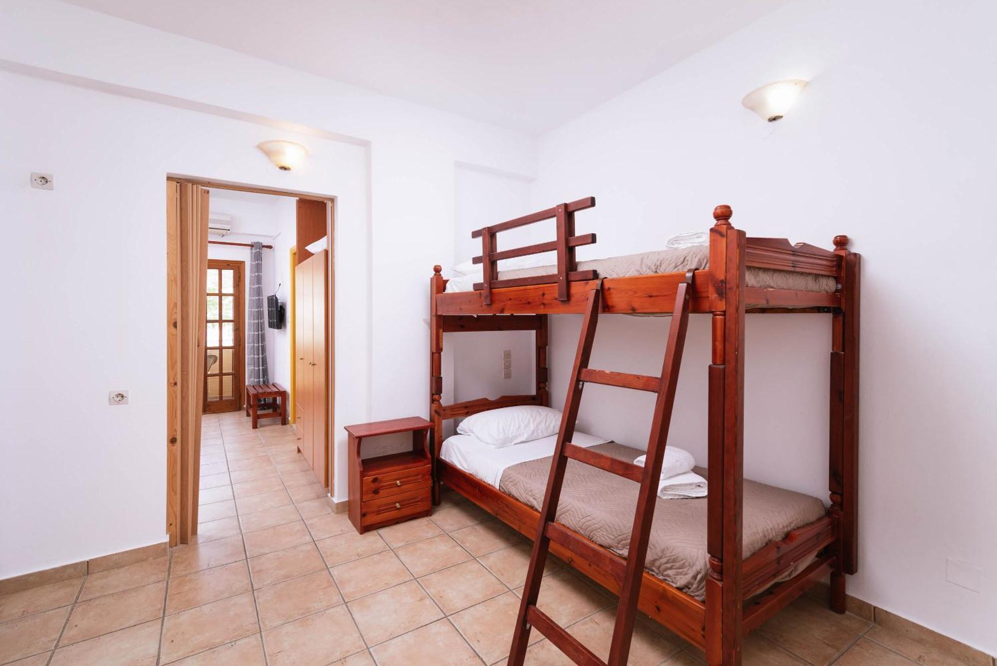 Matala Bay Hotel & Apartments Quarto foto